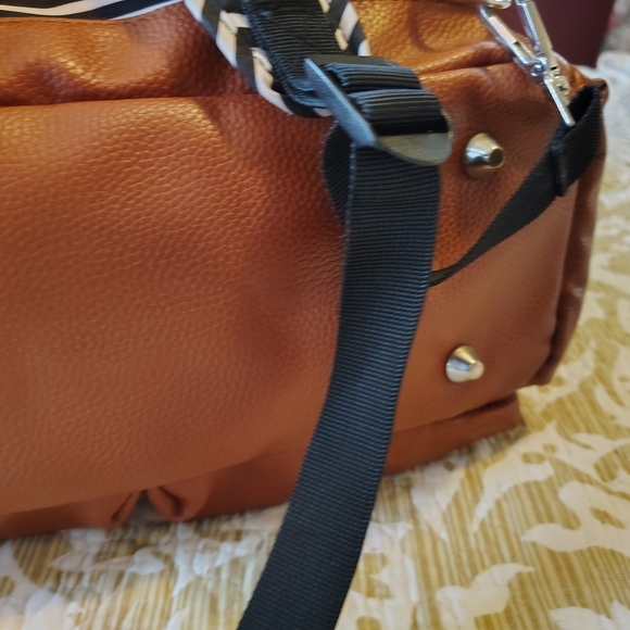 iPack Baby Diaper Bag - Picture 10 of 16
